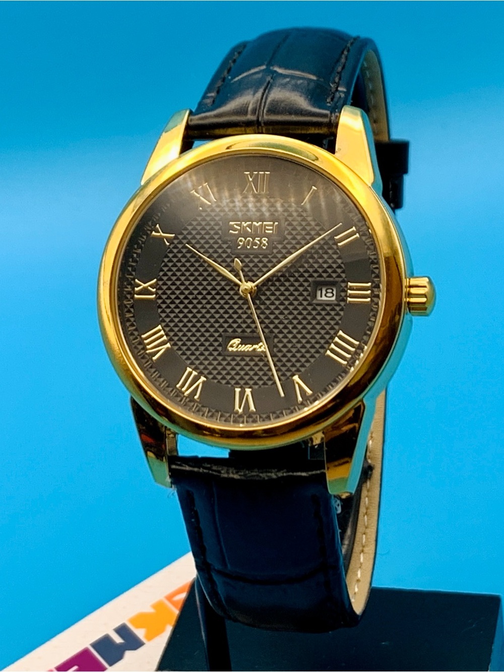 SKMEI 9058 Men’s Dress Quartz Wristwatch Leather Strap Date Display Working